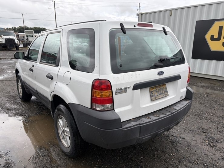 2007-ford-escape-image-6