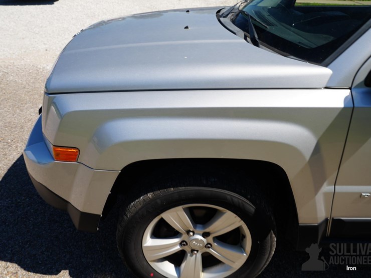 2014-jeep-patriot-image-13