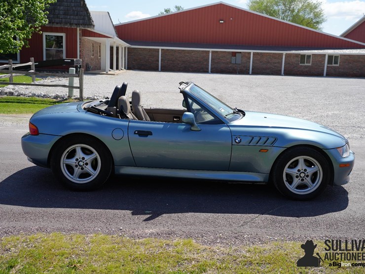 run-#174---1998-bmw-z3-convertible-image-16