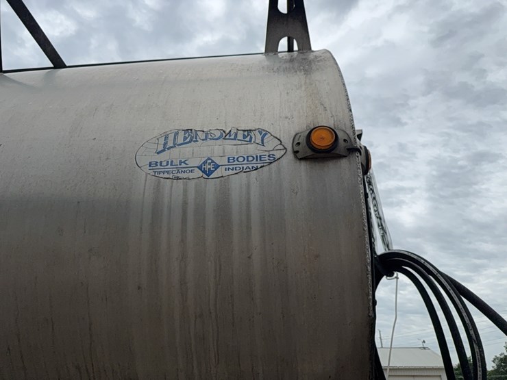 hensley-bulk-body-trailer-image-8
