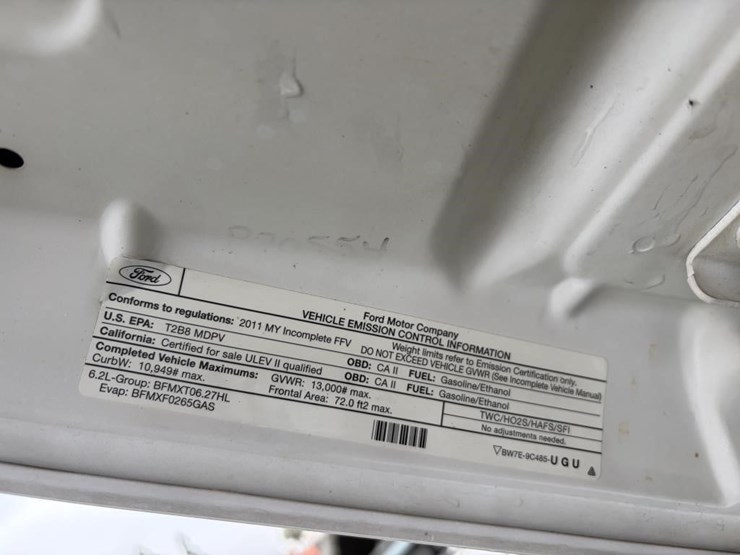2011-ford-f350-image-9