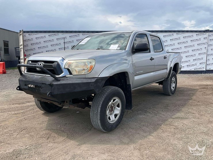 toyota-tacoma-image-1