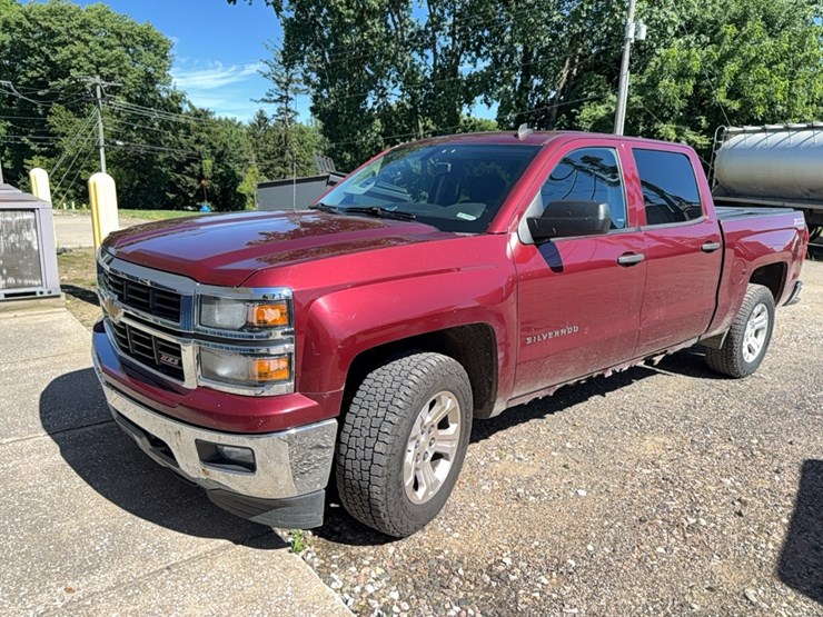 2014-chevrolet-1500-image-1