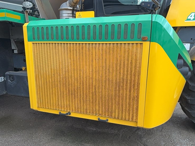 oxbo-4103-dry-applicator-image-25