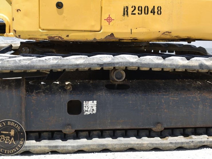 2016-komatsu-pc55mr-5-image-42