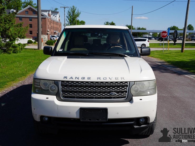 2010-land-rover-range-rover-hse-image-2