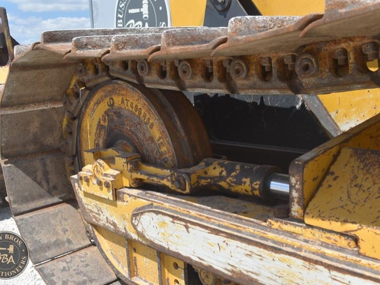 2022-deere-650k-lgp-image-29