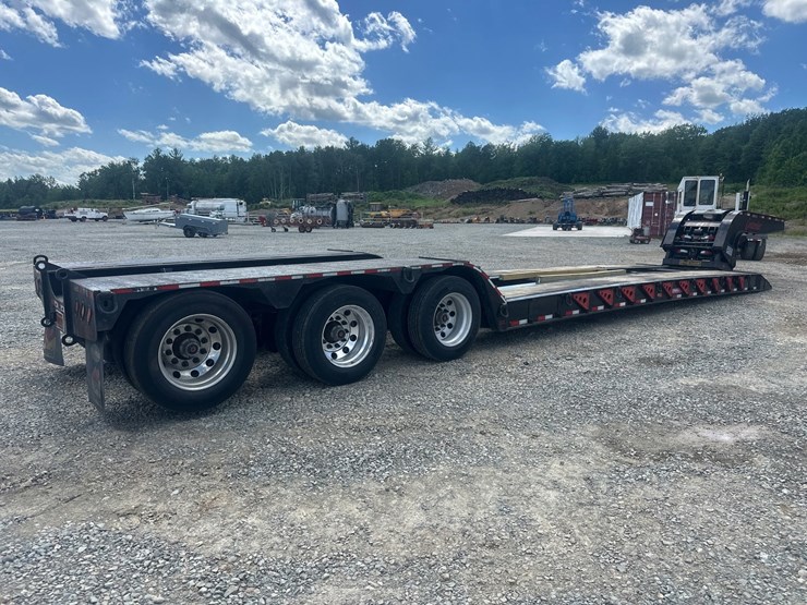 #60924-•-2026-contender-tri-axle-lowboy-trailer-image-5