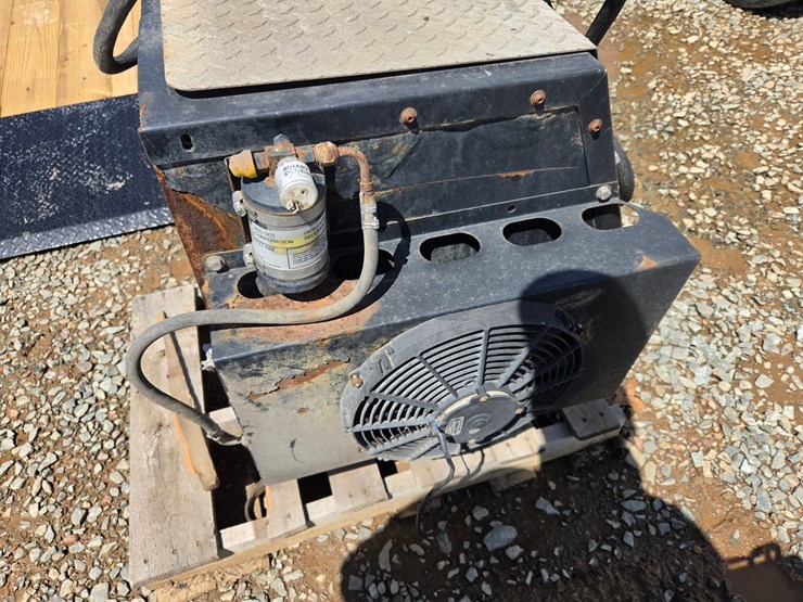 #6457-•-tripac-power-unit-image-6