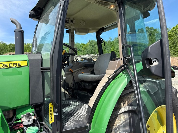 john-deere-5090e-image-53