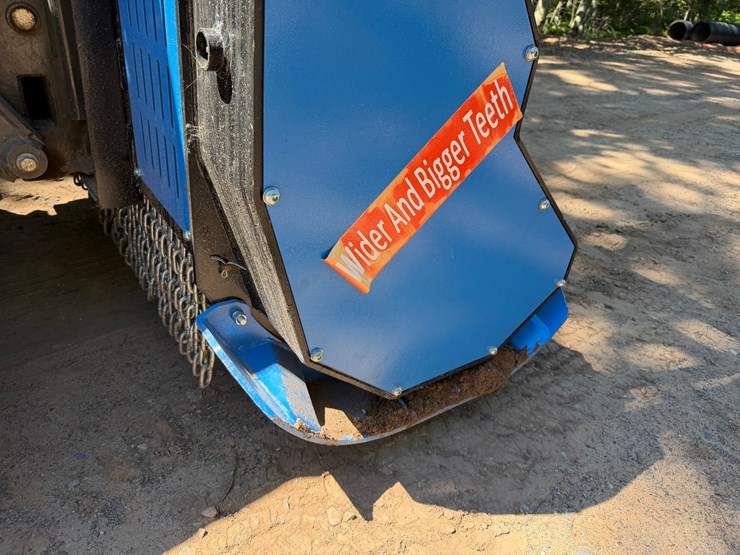 #1457-•-unused---quick-attach-raytree-rmdm72s-drum-forestry-mulcher-image-9