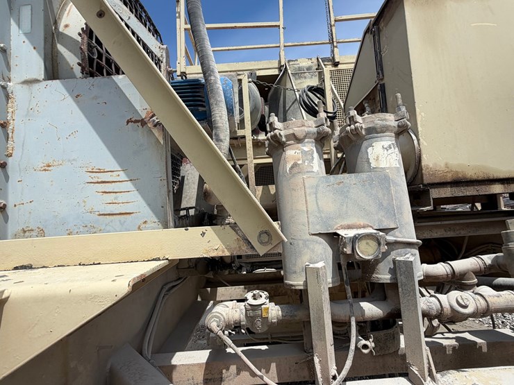 #1757-•-2005-mestco-hp4000-crusher-image-48