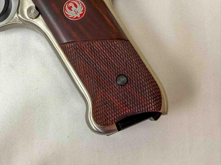 sturm-ruger-pistol-image-15