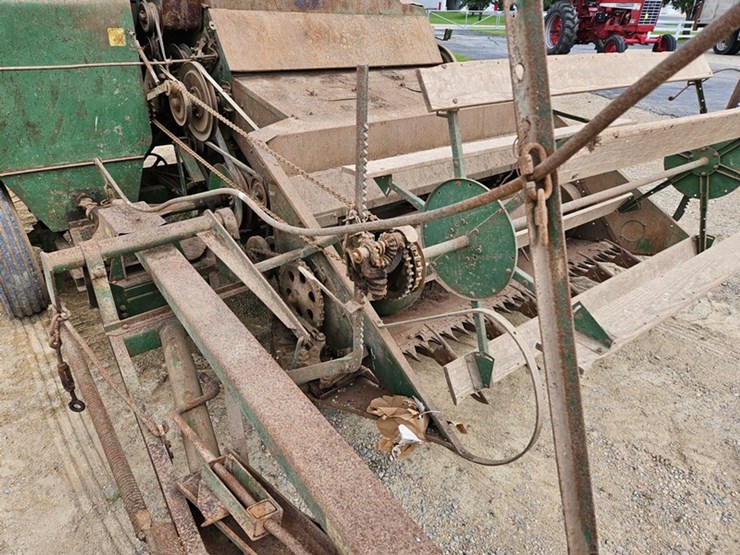 john-deere-30-image-13