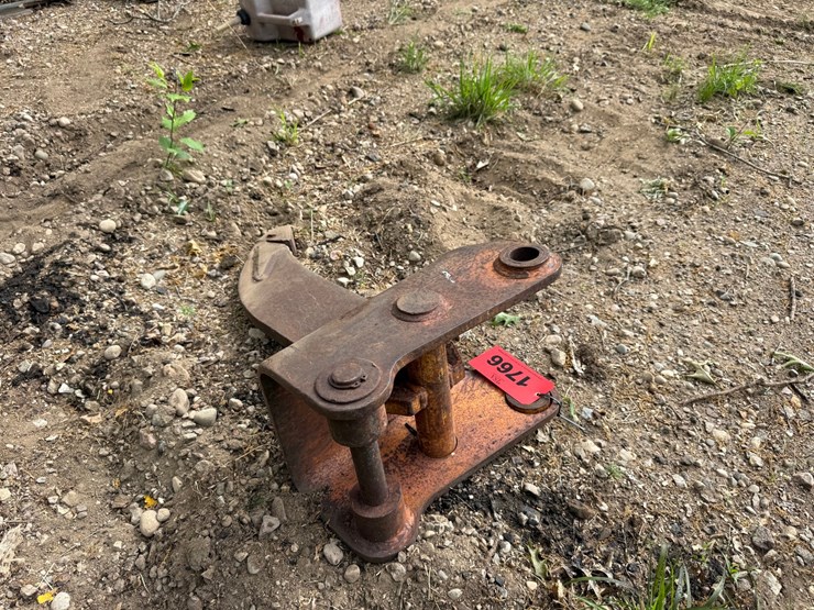#1766-•-approx-24"-excavator-ripper-tooth-image-3