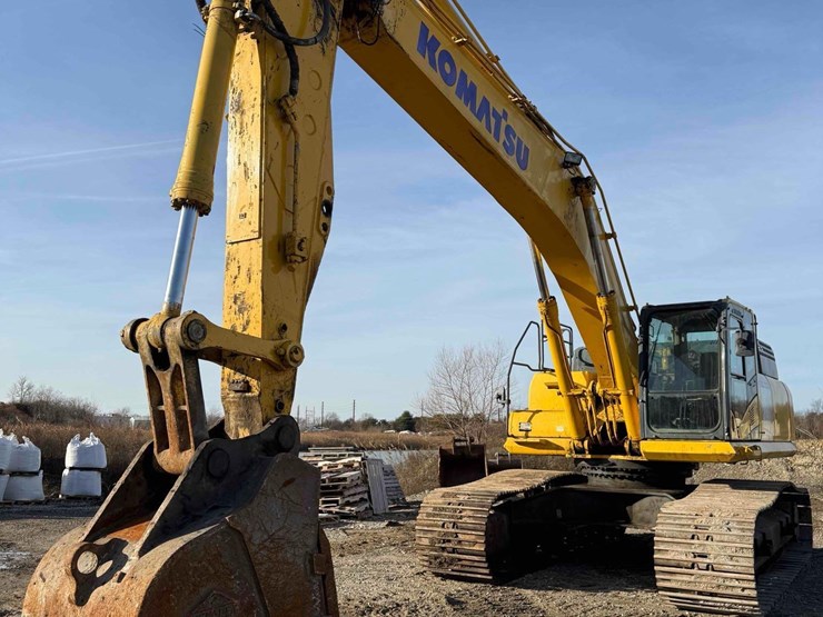 2014-komatsu-pc490-lc-10-image-3