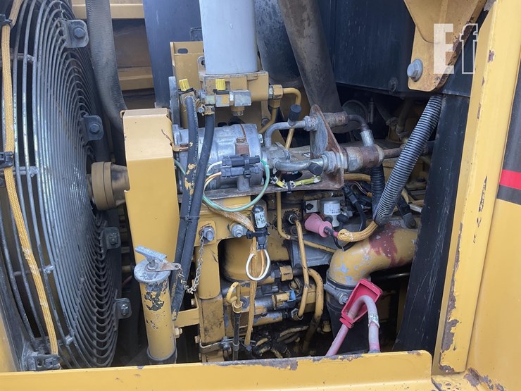 2005-caterpillar-953c-image-20