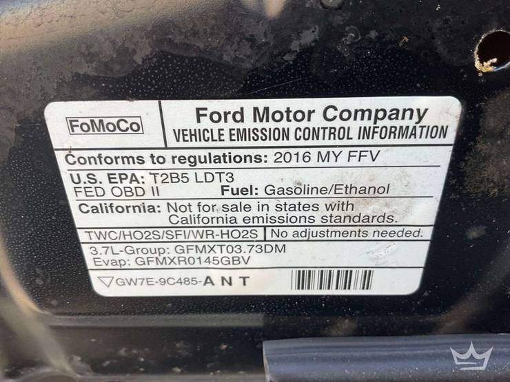 2016-ford-explorer-image-10