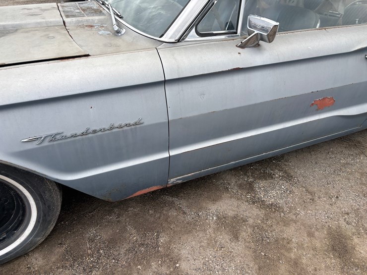 #2181-•-1964-ford-thunderbird-coupe-image-9