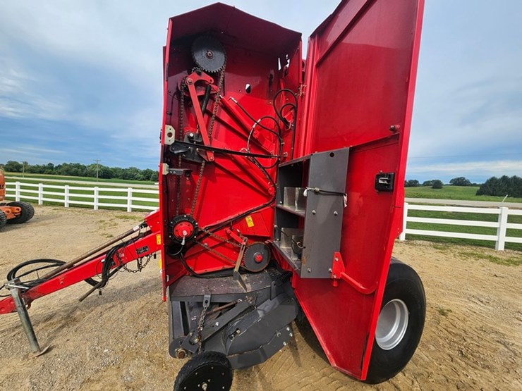 massey-ferguson-2856-image-16