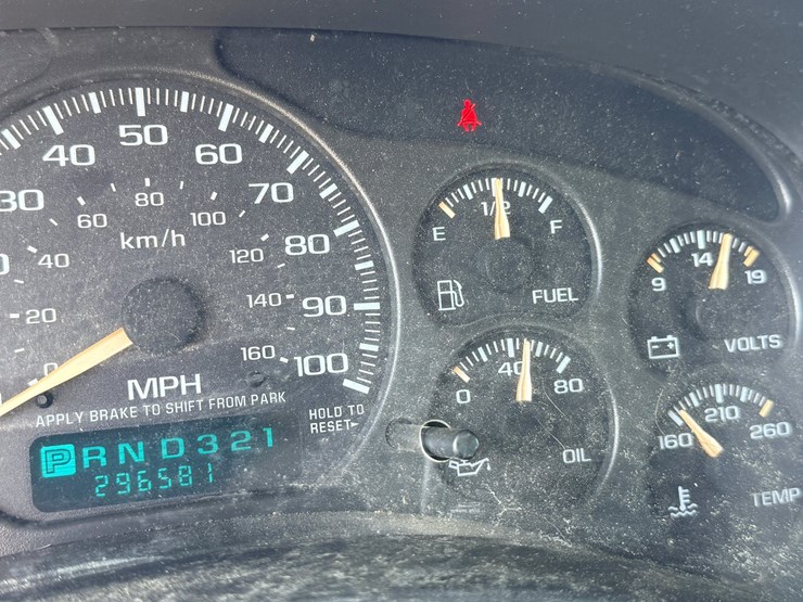 2002-gmc-1500-image-47