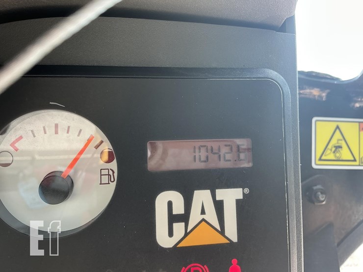 2008-caterpillar-246c-image-16