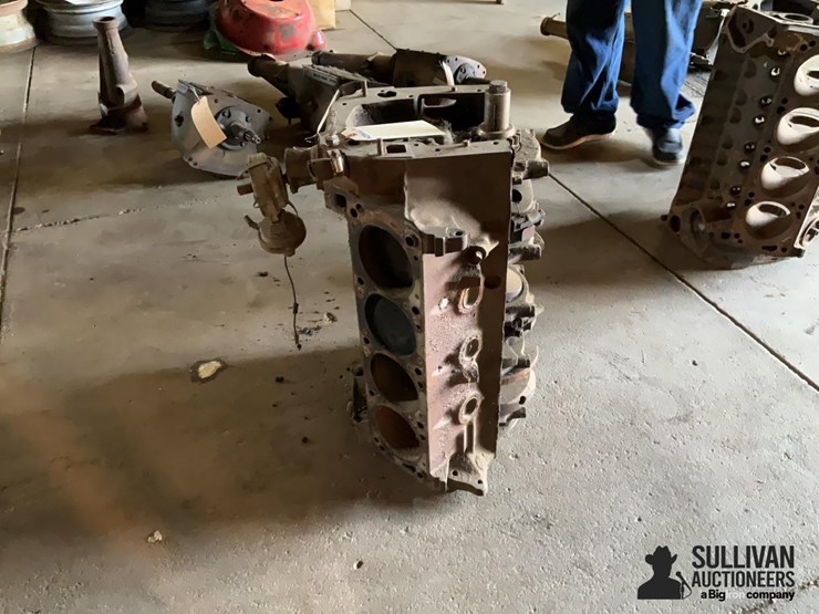 1971-ford-351-4v-m-code-cleveland-2-bolt-main-block-image-4