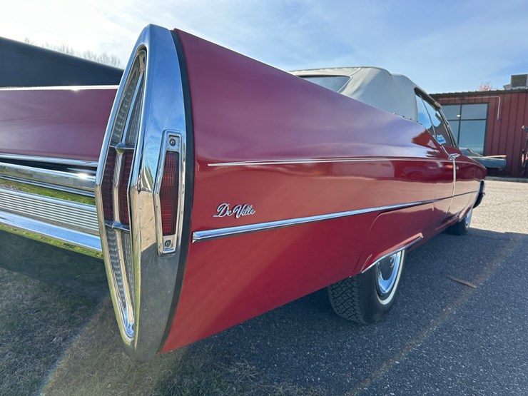 #1175-•-1967-cadillac-deville-convertible-coupe-image-28