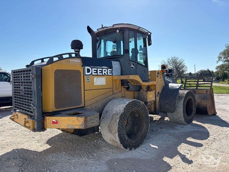 2014-deere-644k-image-3