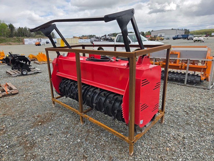 #6165-•-approx.-72"-unused-giyi-72pro-skid-steer-mulcher-attachment-image-1