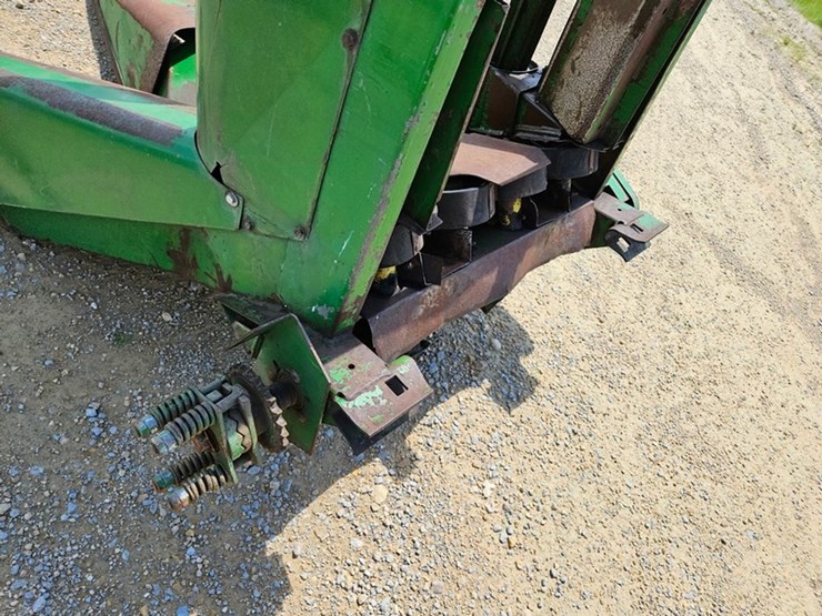 john-deere-3950-image-51