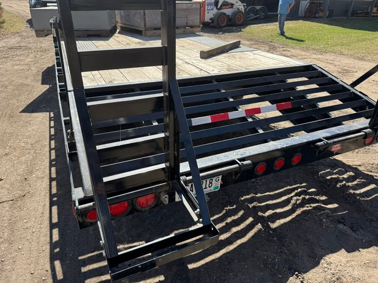 pj-flatbed-image-86