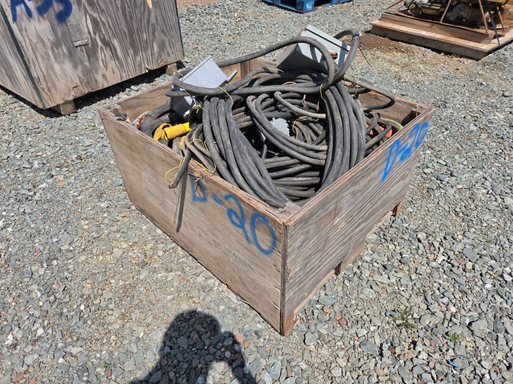 #6028-•-crate-of-misc-electrical-boxes-and-wires-image-3