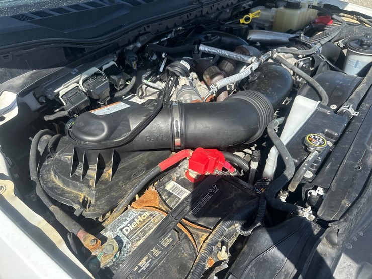 2019-ford-f550-image-39