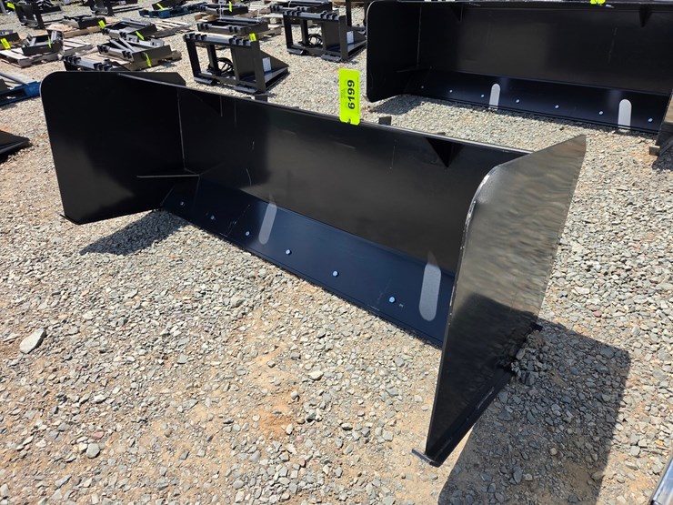 #6200-•-approx.-85"-unused-jct-skid-steer-snow-plow-attachment-image-1