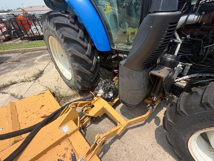 #27-•-2019-new-holland-tractor-image-16