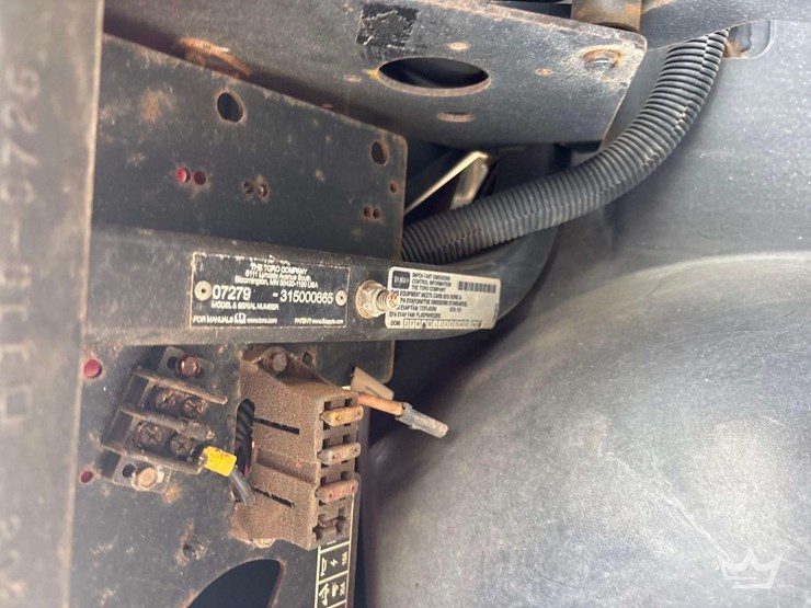 2015-toro-workman-md-gas-utility-cart-image-17