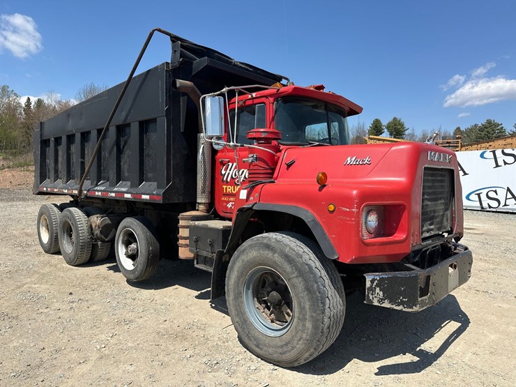1981-mack-dm600-image-7