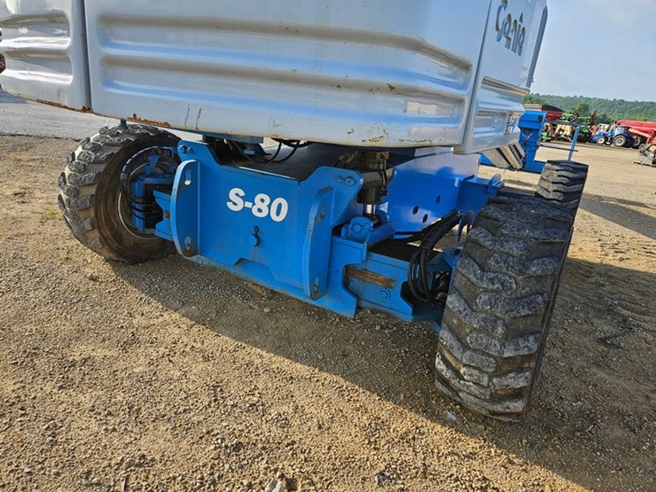 2005-genie-s80-image-34