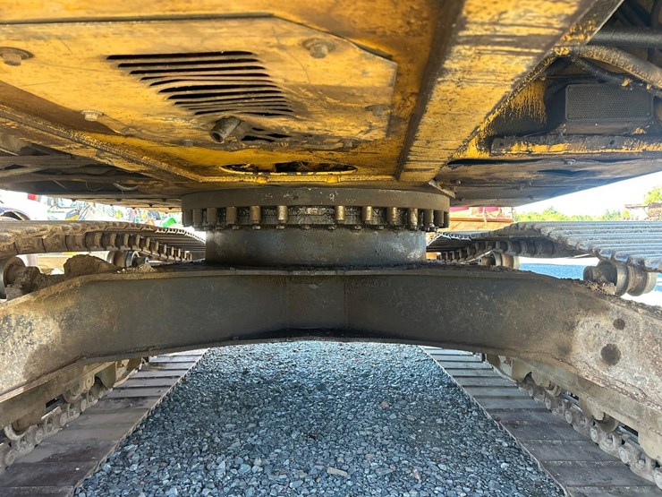 2000-deere-200-lc-image-35