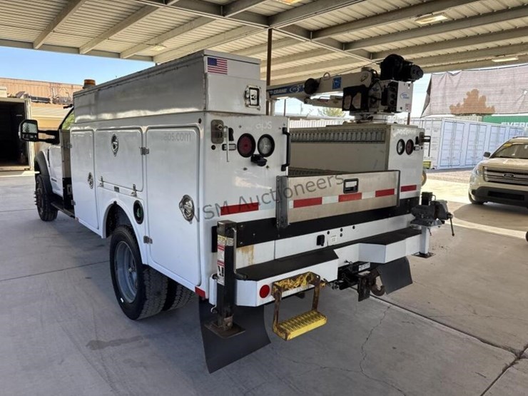 2019-ford-f450-image-8