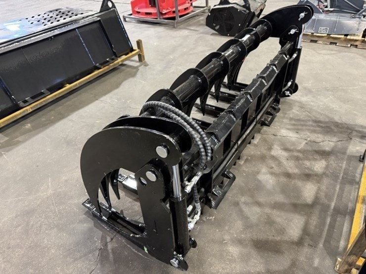 2026-future-ft-clg72-curved-log-grapple-image-3