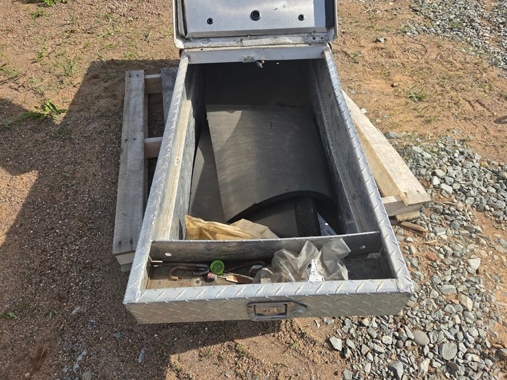 #6187-•-truck-tool-box-image-5