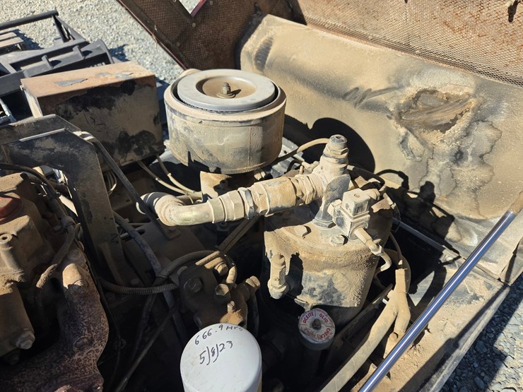 #6291-•-miller-sp250-air-compressor-image-13