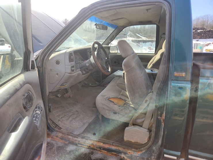 1998-chevrolet-3500-image-35