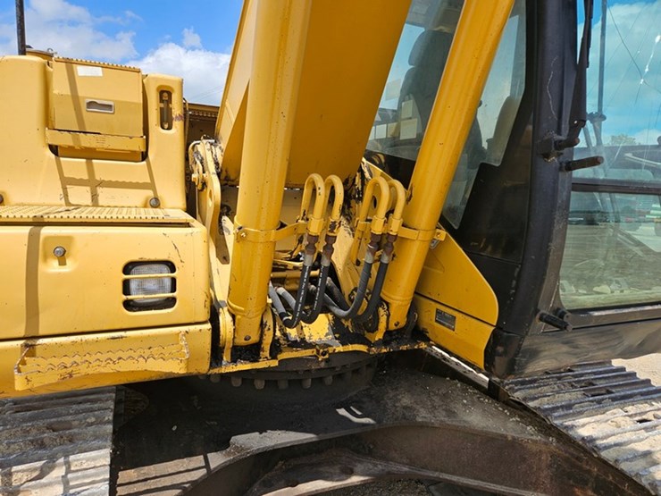 caterpillar-320c-image-33