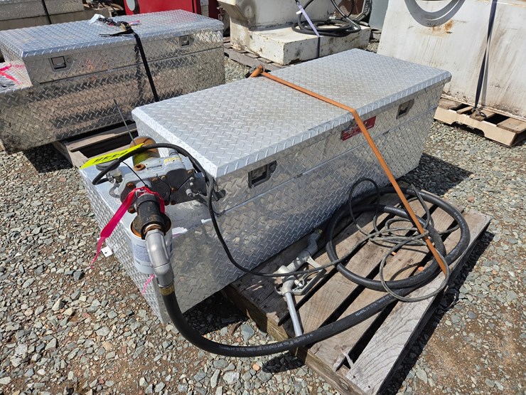 #6448-•-rds-60-gallon-fuel-transfer-tank-w/tool-box-and-pump-image-4