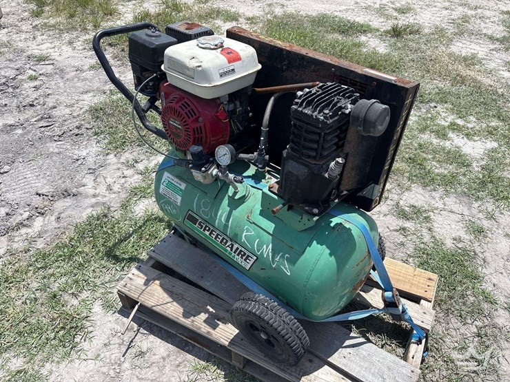 2002-speedaire-portable-gasoline-air-compressor-image-1