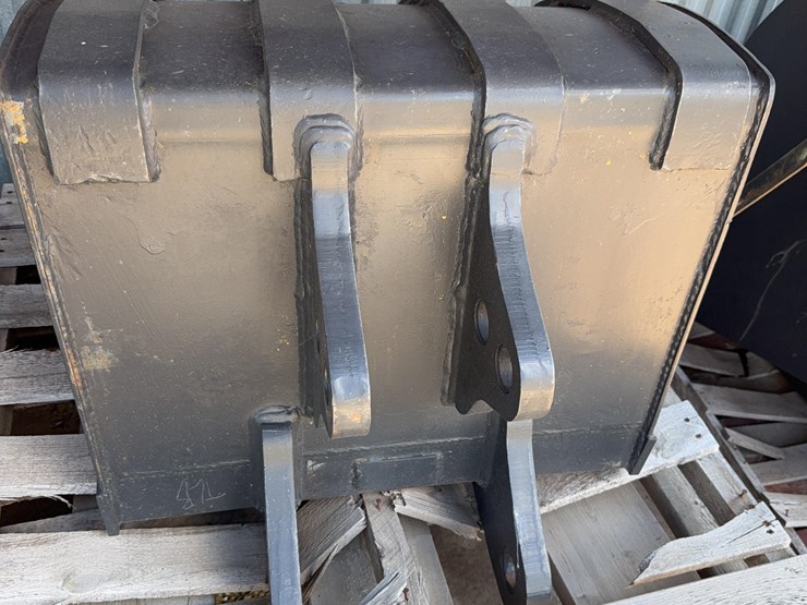 trench-bucket-image-2