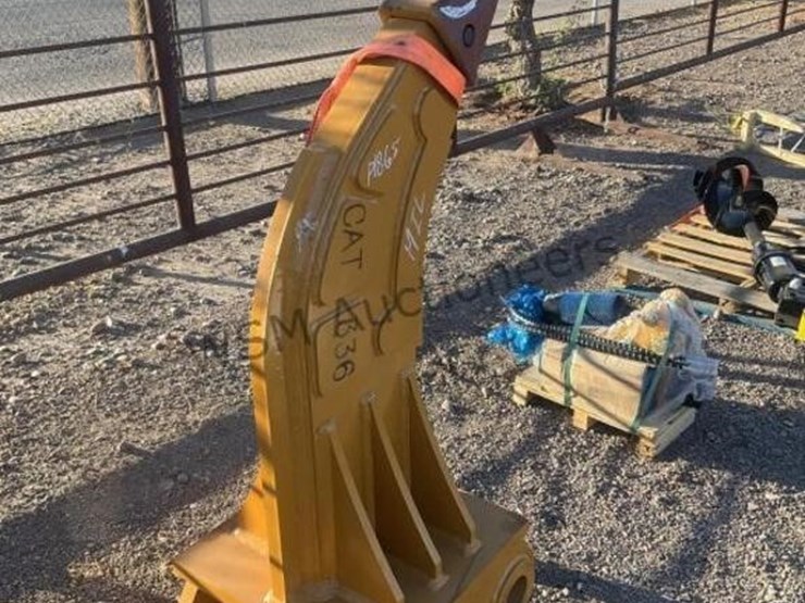 2026-caterpillar-336-image-4